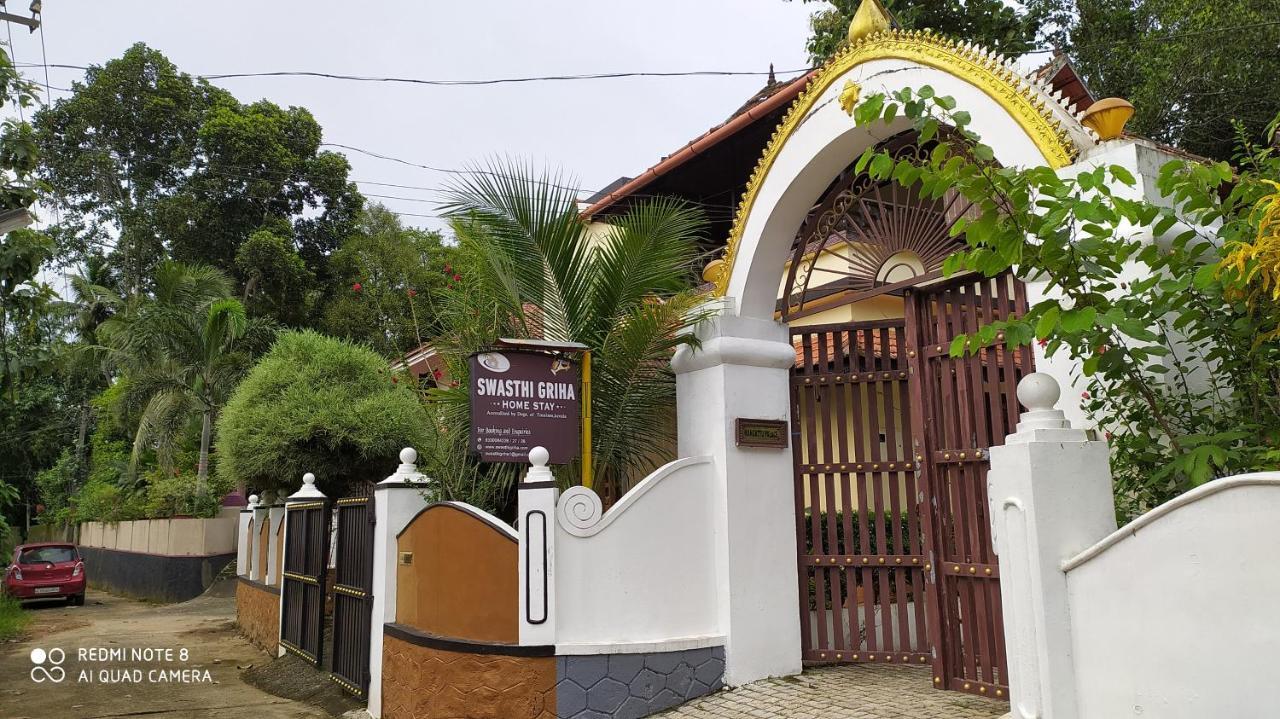 Villa Swasthi Griha Aranmula Exterior foto
